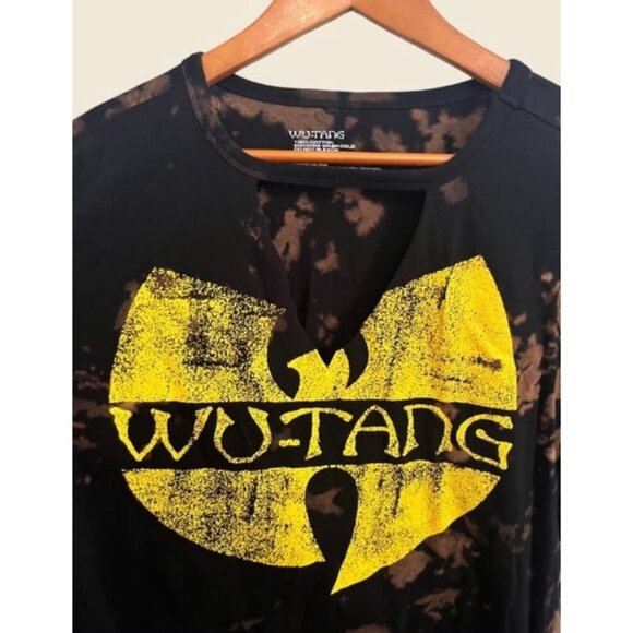 TORRID Wu-Tang Black Acid Wash Low Cut T-Shirt Plus Size 1X - Picture 2 of 5